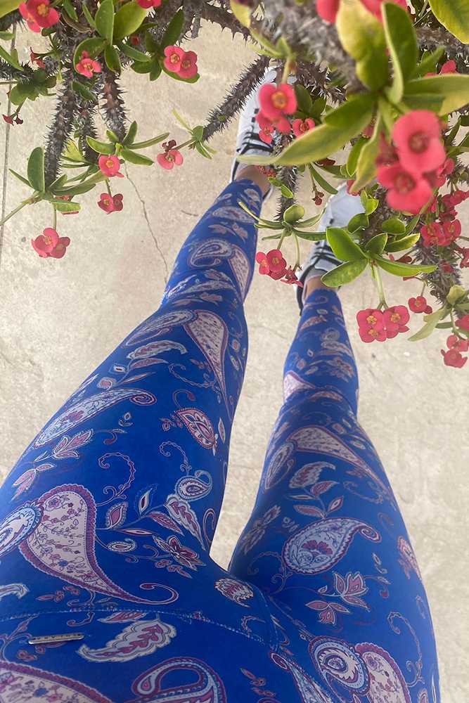 
                      
                        LEGGING DAHLIA
                      
                    