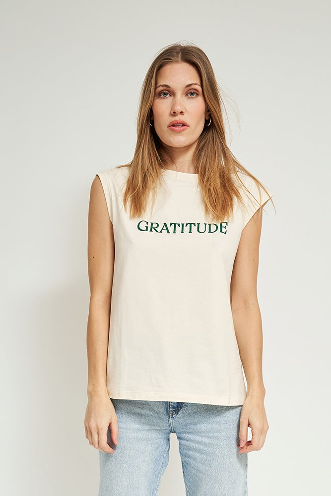 
                      
                        BLUSA GRATITUDE
                      
                    